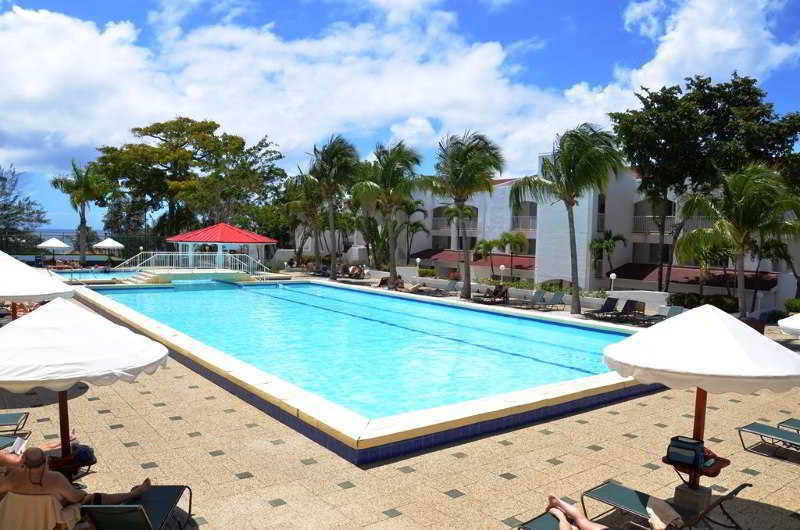 Simpson Bay Resort Marina & Spa Esterno foto